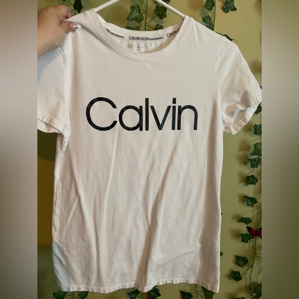 Size Small White Calvin Klein Tee